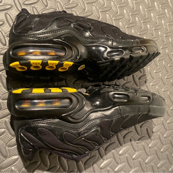 Nike Air Max Plus Black Batman size 8 womens RARE running shoes - Picture 5 of 8